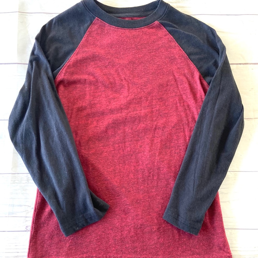 Raglan Tee